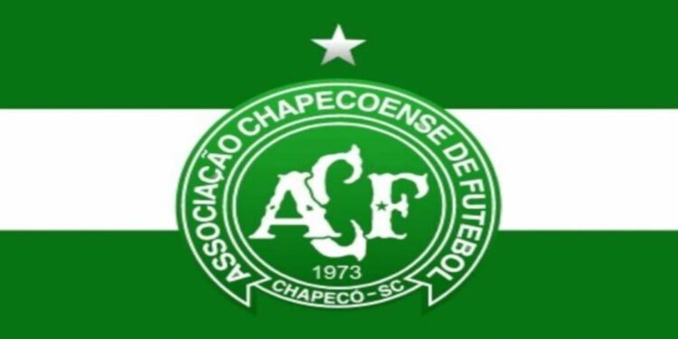 Chapecoense: Títulos, Hino, Ídolos e Jogos. A História Completa Da Chapecoense. Confira
