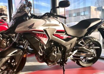 Honda CB500X 2018 | Fonte: Flickr