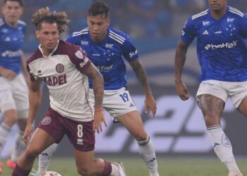 Lanús e Cruzeiro se enfrentam pela semifinal da Copa Sul-Americana. O que esperar?