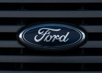 Logotipo da Ford | Veja essa imagem em: Pexels