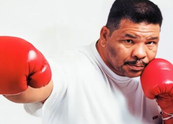 Quem é Adilson 'Maguila' Rodrigues A Lenda Do Boxe Brasileiro. Confira a Vida e o Legado!