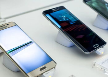 Galaxy AI; Samsung expande tradução simultânea de ligações para usuários globais. Entenda!