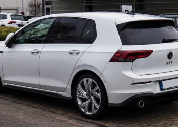 Traseira Volkswagen Golf GTI | Fonte: Wikimedia Commons