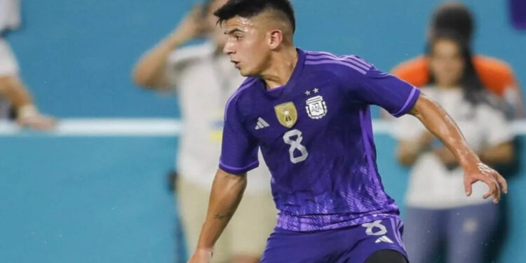 Conheça Thiago Almada! Jogador do celeiro de talentos do Botafogo que brilha nas seleções.