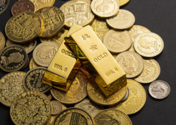 Investir em Ouro Vale a Pena? Economista responde; Veja