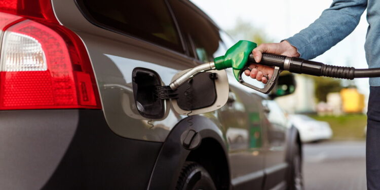 Combustível Falso: ANP Desvenda o Jogo Sujo em Postos de Gasolina