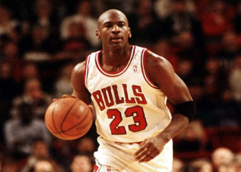 Michael Jordan Faz História: Primeiro Atleta a Entrar na Lista dos Mais Ricos dos EUA!