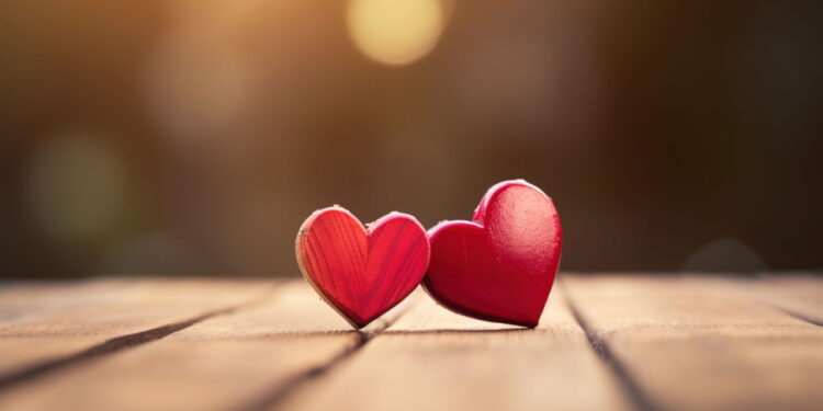 Prepare-se para o romance! Signos que vão encontrar o amor em outubro