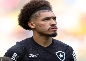 A História De Adryelson: Carreira, Títulos, Times e Jogos. Confira!