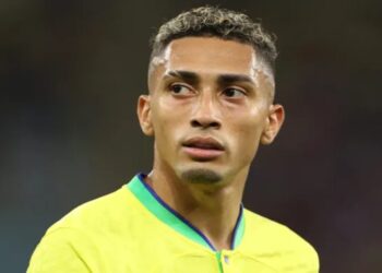 A História De Raphinha: Títulos, Times, Jogos e Curiosidades. Confira!