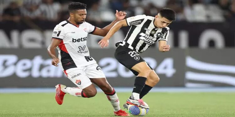 Botafogo Empata com o Vitória e o Palmeiras é o novo líder do Brasileirão.