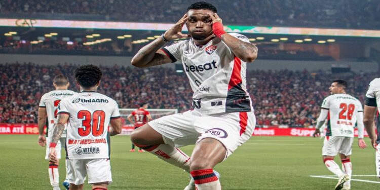 Brasileirão Série A: Vitória Vence o Athletico Paranaense e Se Afasta Do Z-4. Confira!