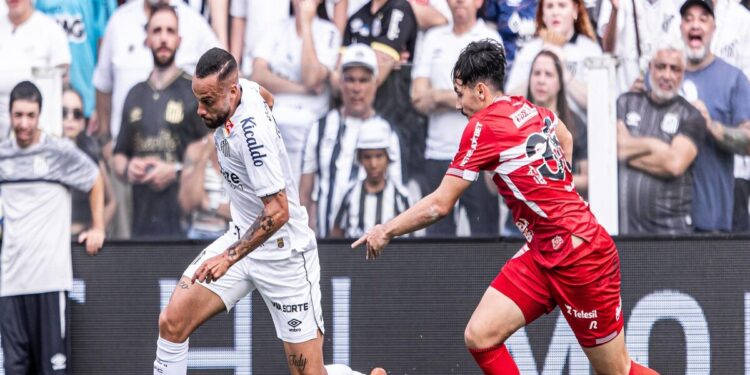 CRB vence o Santos na vila, se salva e rebaixa Ituano e Ponte para Série C.