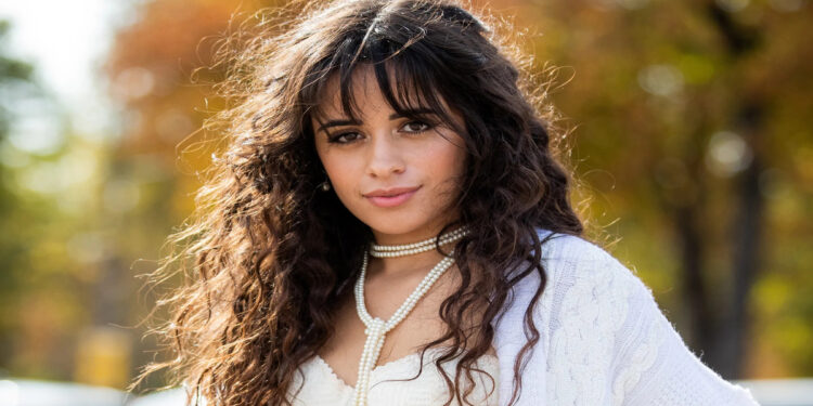 Tudo sobre Camila Cabello: carreira, fortuna e projetos futuros