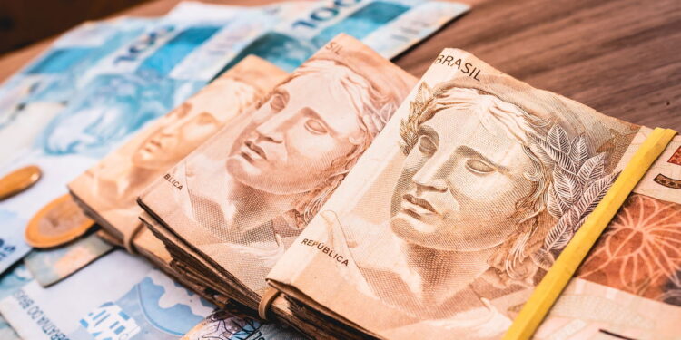 Projeções Indicam NOVO Valor do Salário Mínimo; Acima de R$ 1.509!