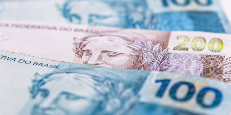 Febraban diz que crédito cresce 0,8% em outubro