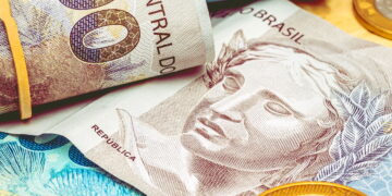 Novo salário mínimo 2025 de R$ 1.804 surpreende trabalhadores brasileiros!