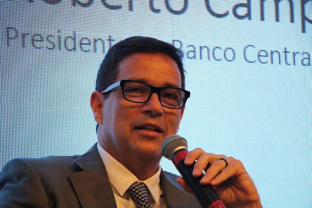 PF adia depoimento de Campos Neto no caso Banco Master