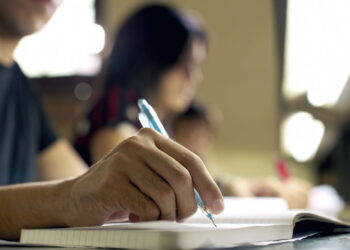 Inscrições abertas para o CNU 2025 com 3 mil vagas e salários de até R$ 16 mil!