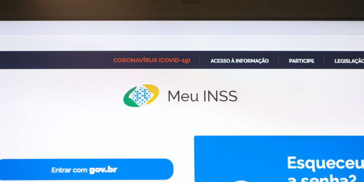 Simulador do INSS Sem Erro: Aprenda a Calcular Sua Aposentadoria com Precisão!