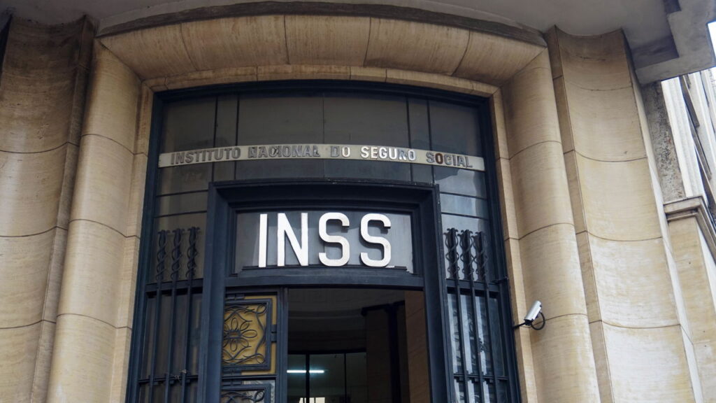 INSS: Aposentados e pensionistas terão aumento em 2025? Entenda