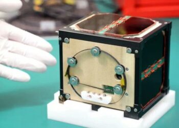 LignoSat; Primeiro Satélite De Madeira é Lançado Pela SpaceX. Confira!