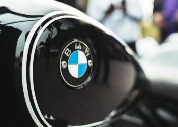 Logotipo da BMW em uma moto | Veja essa imagem em: Flickr