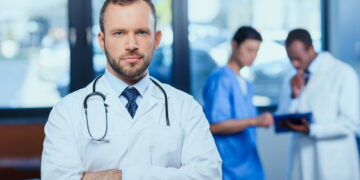Concurso GHC anuncia vagas para CR com salários até R$ 28.9 mil!