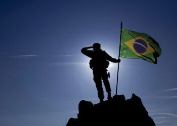 Aposentadoria dos militares com idade mínima de 55 anos em Pauta! Entenda