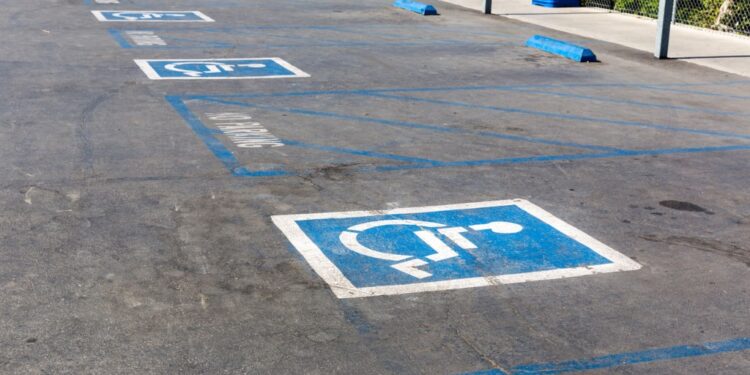 Vagas de estacionamento | Créditos: depositphotos.com / Nomadsoul1