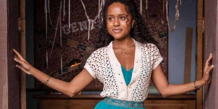 Duda Santos faz estreia como protagonista absoluta em Garota do Momento, interpretando Beatriz - Foto: Divulgação/Globo