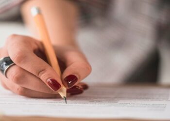 Quer ganhar bem? Conheça as vagas com os salários mais altos do CNU 2025