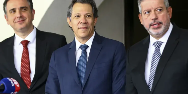 Iniciativa teria sido levada pelo ministro da Fazenda, Fernando Haddad, aos presidentes da Câmara dos Deputados e do Senado (Foto: Marcelo Camargo/ Agência Brasil/ Arquivo)