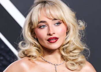 De Atriz Disney a Bilionária: A Ascensão Meteórica de Sabrina Carpenter