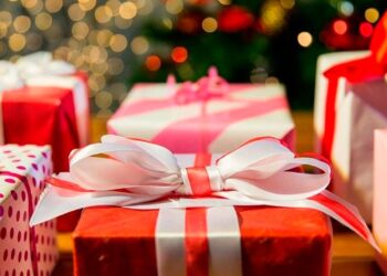 Cuidado com as armadilhas do consumo por impulso neste Natal!