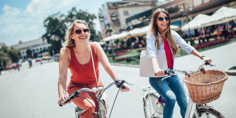 76% Das mulheres mudaram sua forma de locomoção devido ao trânsito.