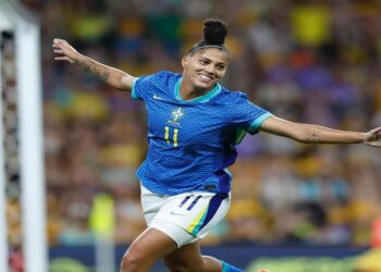 A História De Amanda Gutierres: Carreira, Títulos, Times e Jogos. Confira!