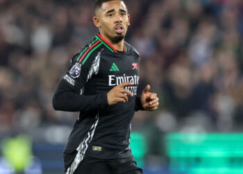 Gabriel Jesus: do campo de várzea aos milhões. Descubra sua história de sucesso!