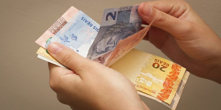 Atenção! Mudanças no Abono Salarial 2025 podem te afetar