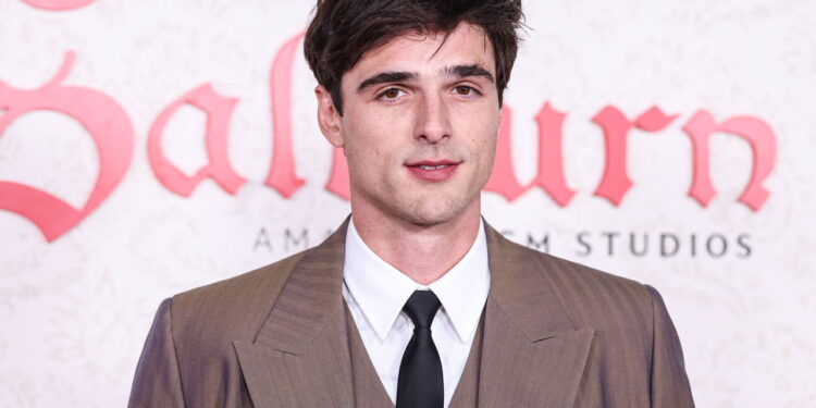 Promessa de Hollywood: A meteórica ascensão de Jacob Elordi e seu salário.