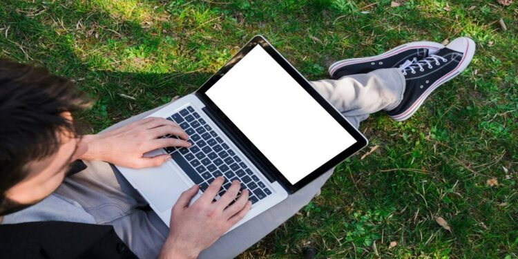 Por que muitos sites desaparecem? O que provoca este apagão digital? Entenda!