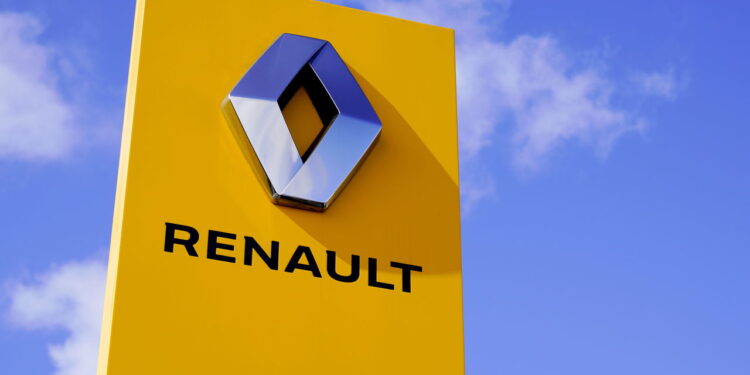 O plano da Renault para enfrentar a BYD com ajuda da gigante chinesa Geely!
