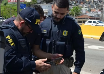 Cuidado com o "dedo-duro"! Nova tecnologia promete flagrar itens ilegais nos carros! Entenda