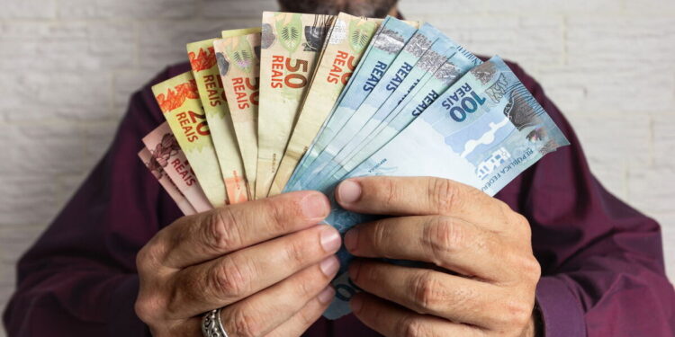 Alternativas para sacar benefícios sociais sem usar o Caixa Tem