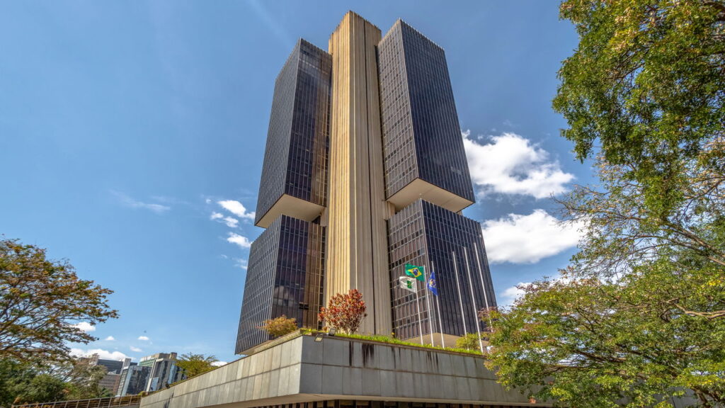 Nubank e C6 Bank vão fechar devido à proposta do Banco Central? Entenda