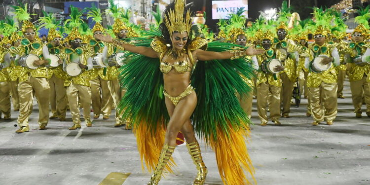 Carnaval de 2025 será feriado ou ponto facultativo? Veja as datas!