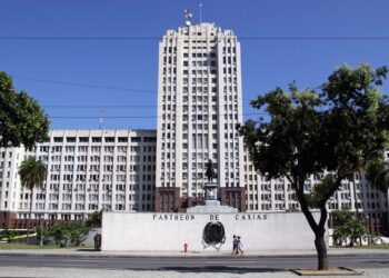 Cidade no Rio de Janeiro impressiona com seu desenvolvimento econômico