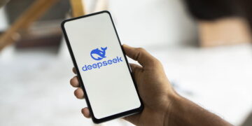 Entenda o impacto da nova IA da DeepSeek no mercado de tecnologia