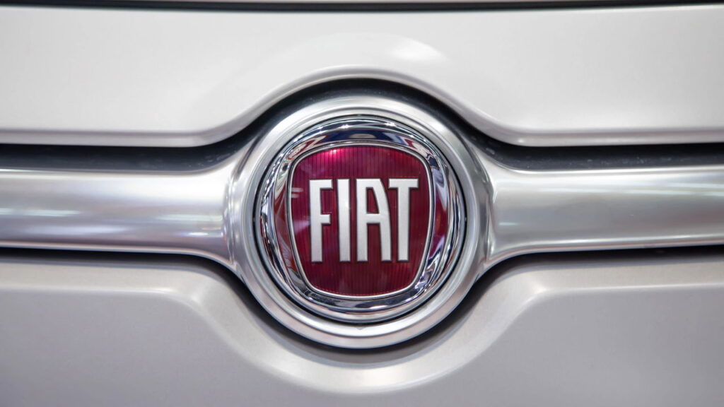 Pensando em um Fiat usado? Veja 4 modelos seminovos por até R$ 120 mil!