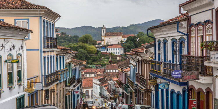 Viva Bem Gastando Menos: Cidades Onde Seu Dinheiro Vale Mais em 2025!